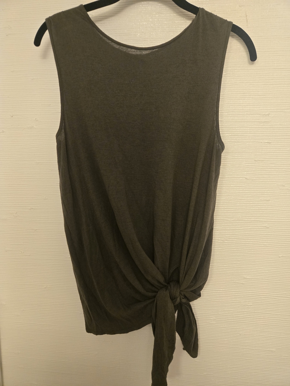 Trouve Tie-Front Olive Green Tank Top - Women's XS